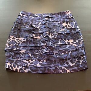 Bebe size M 18.5”L layered skirt